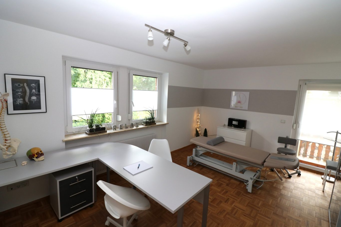 Behandlungszimmer Behandlungszimmer